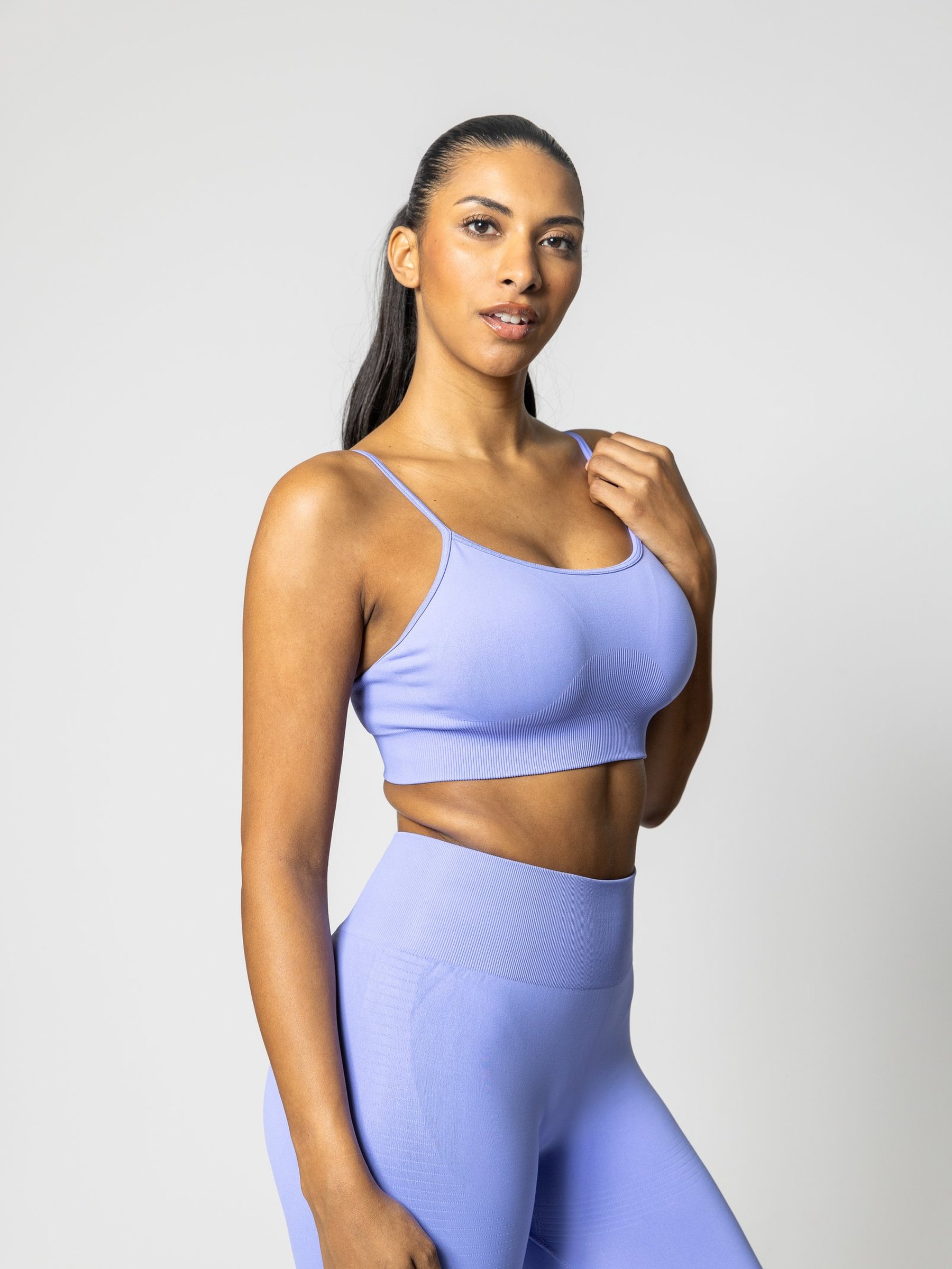 Seamless Sports Bra in Jacaranda — gallery view