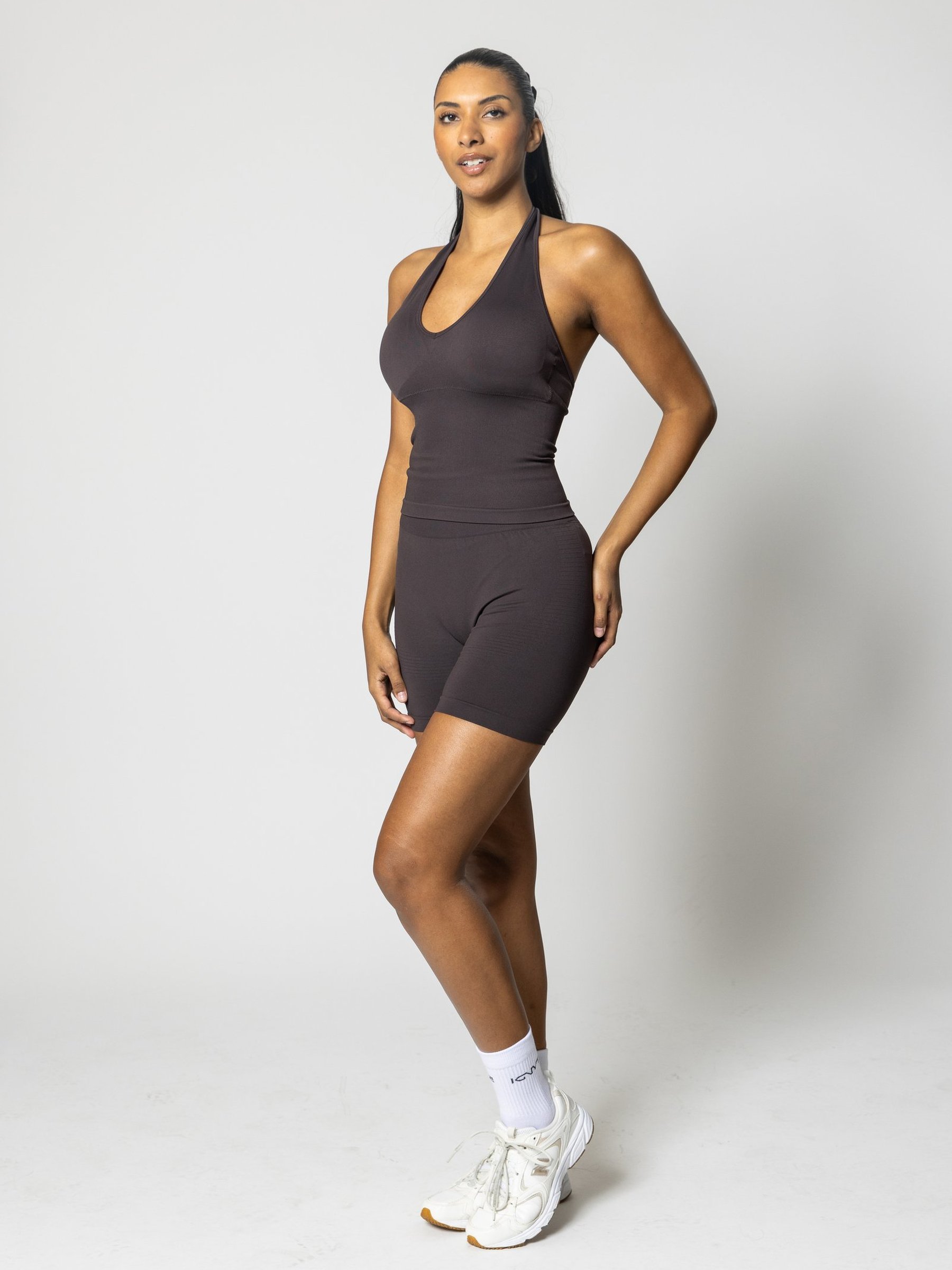 Seamless Shorts in Espresso — gallery view